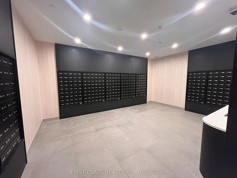 91 Montclair Ave #908 — Photo 13