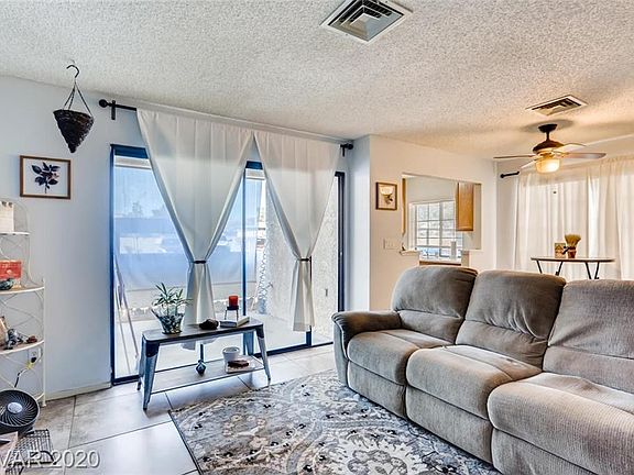4th image of 4831 Nara Vista Way Unit 104