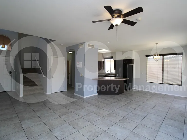 4520 E Glenhaven Dr — Photo 8