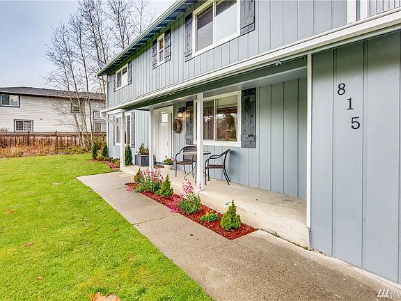 4th image of 815 3rd St