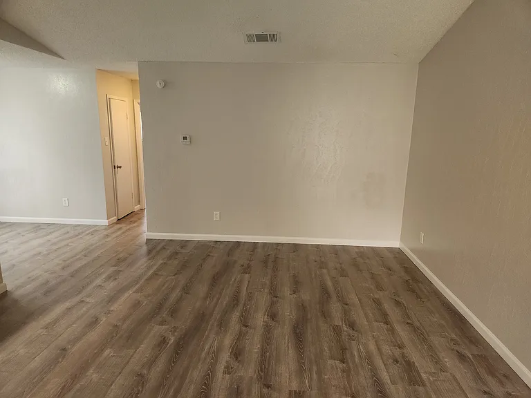 2 bedroom Duplex, entrance/family room.