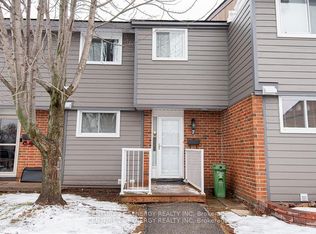 7 Glencoe St #46, Ottawa, ON K2H 8S5