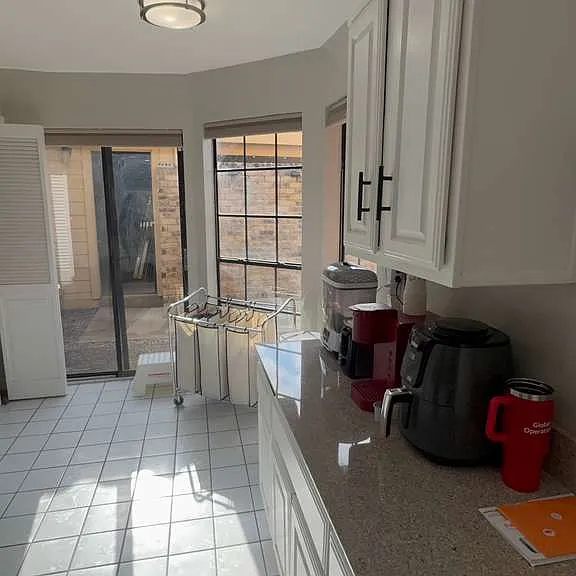 4254 Cuesta Dr — Photo 4