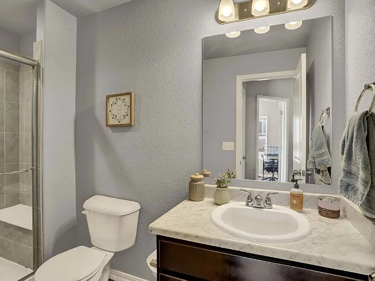 10659 Traders Pkwy — Photo 23