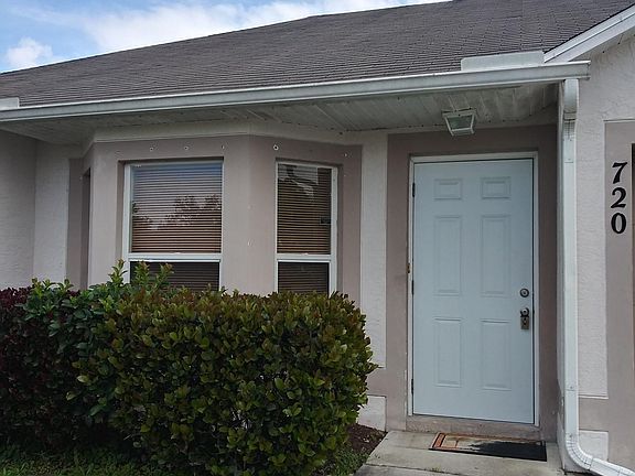 2nd image of 720 SE Atlantus Ave