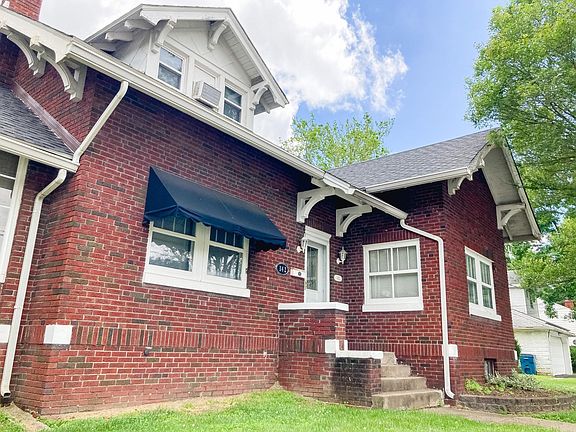 2nd image of 142 Saint Andrews Ave