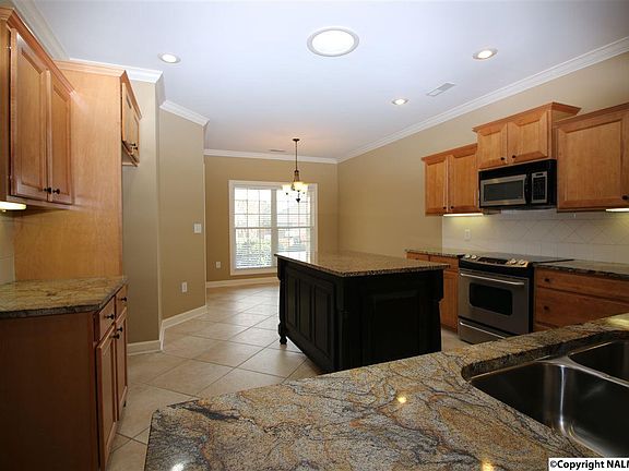 4th image of 158 Ada Dr SE