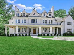 24 Country Club Rd, New Canaan, CT 06840