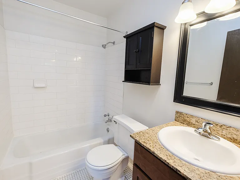 Trentwood Apartments — Photo 26