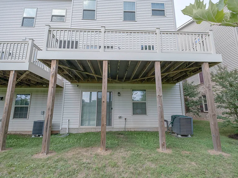 8032 Spring Arbor Dr — Photo 40