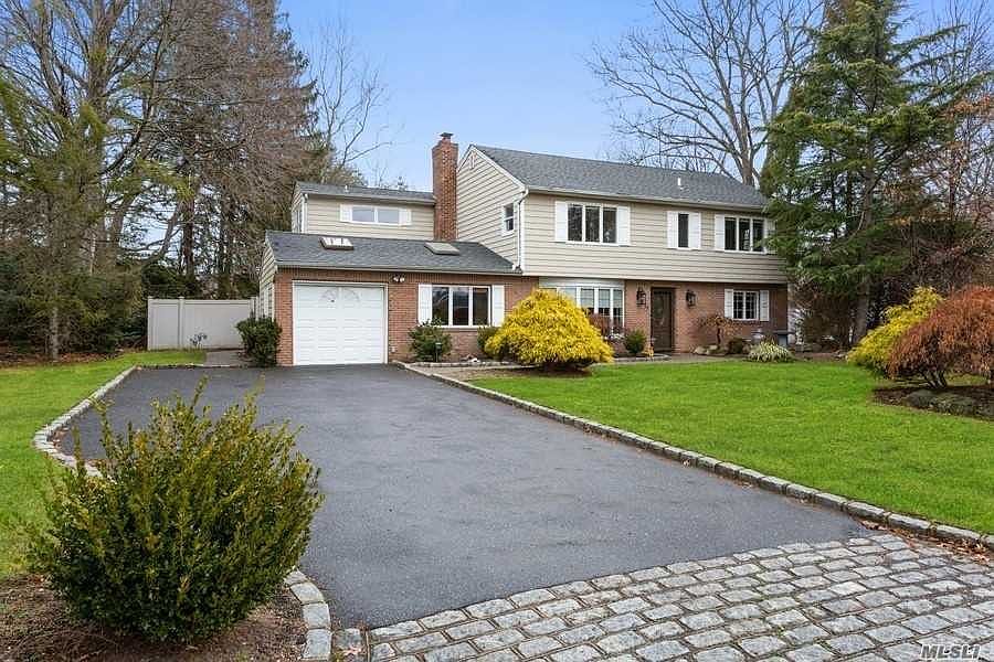 1st image of 35 Sherwood Dr