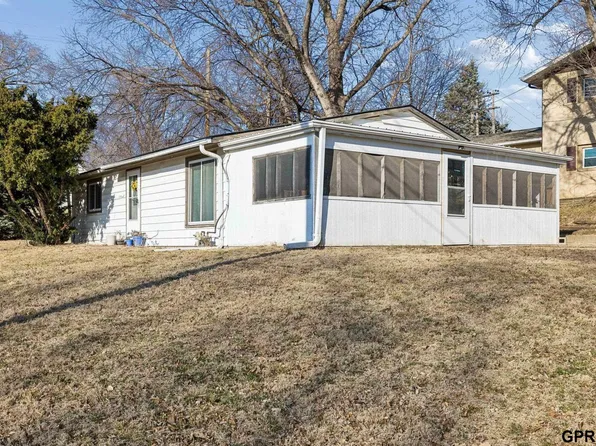 1114 N 6th St, Nebraska City, NE 68410