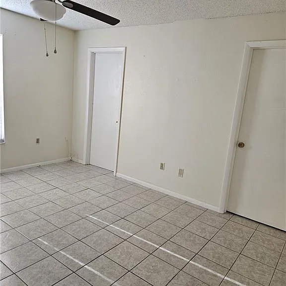 421 SE 24th Ave — Photo 6