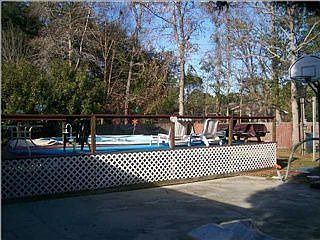 4th image of 4628 Glenn St