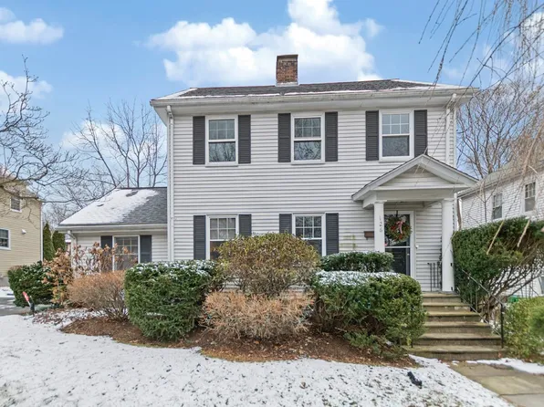 126 Jackson St, Newton, MA 02459