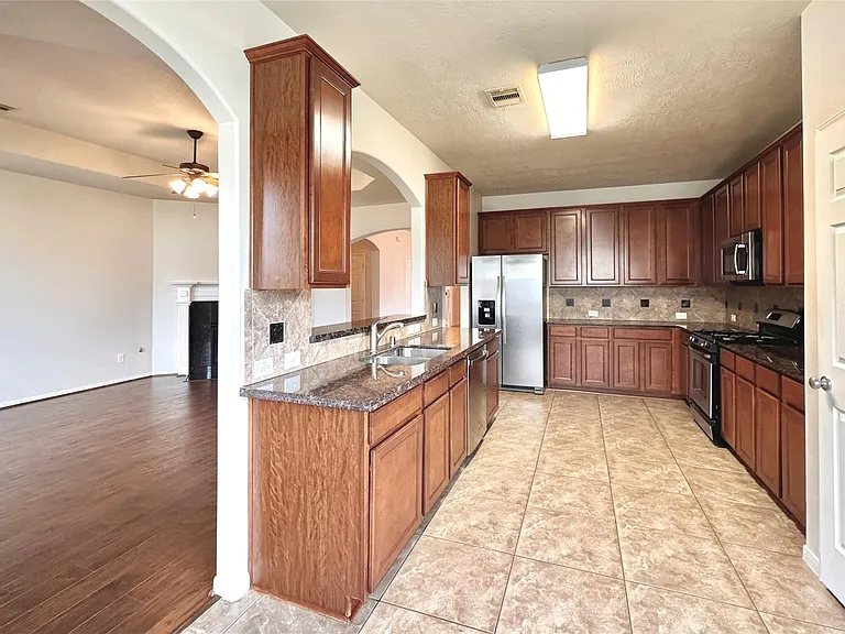 26114 Silver Timbers Ln — Photo 13