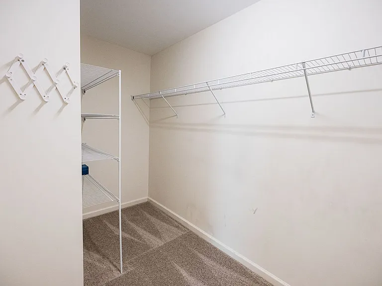 710 Central Park Ave — Photo 40