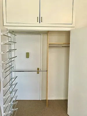 Rented by Voro, LLC | media 30