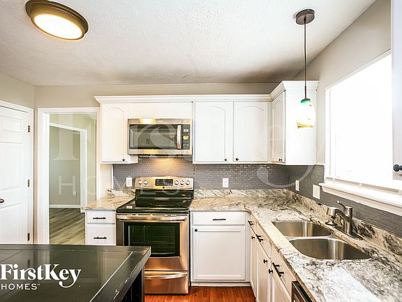 5th image of 8438 Aviva Ln