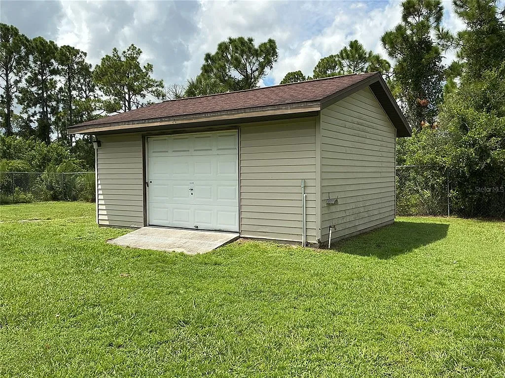 3 bed, 2.0 bath, 1234 sqft, $1,500 — Photo 4