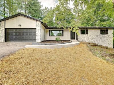 4290 W Crestwood Dr, Bloomington, IN, 47404