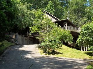 184 Fox Hollow Rd, Townsend, TN 37882