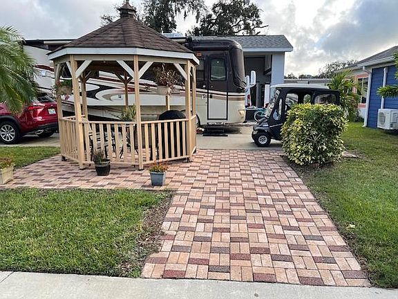 4th image of 2621 Frontier Dr #344