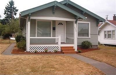 Darling Dollhouse!
