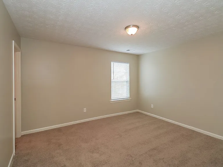 3030 Raven Trce — Photo 14