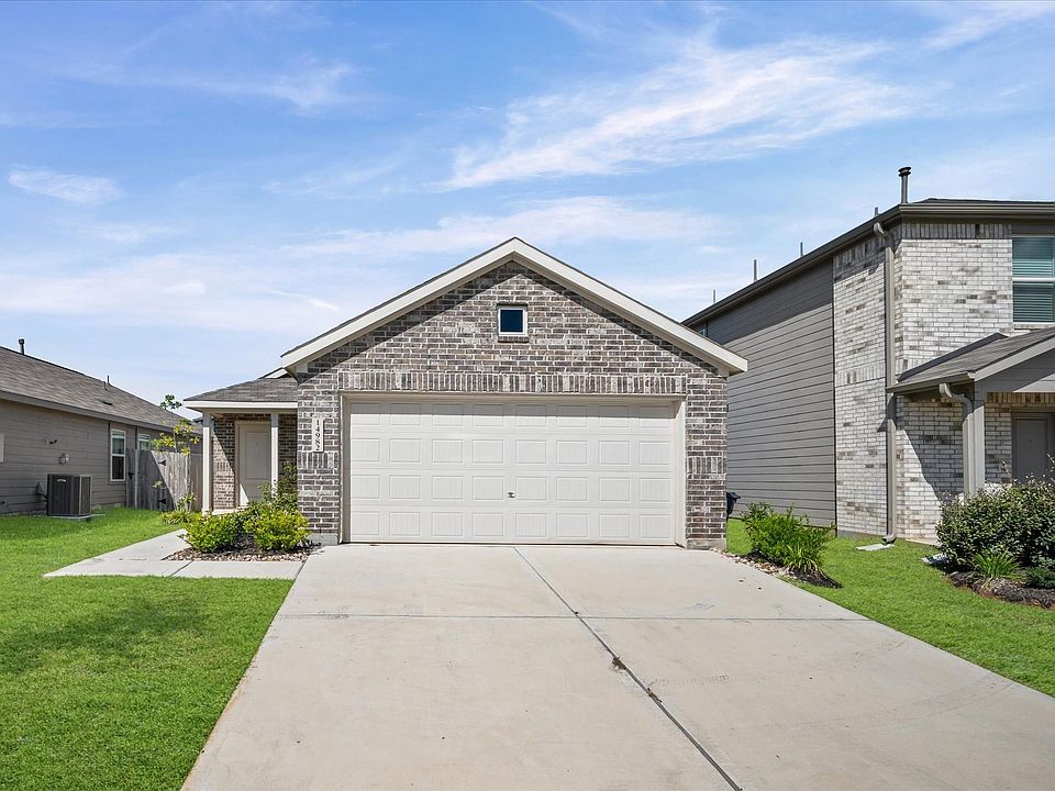 1st image of 14982 N Ascot Bend Cir