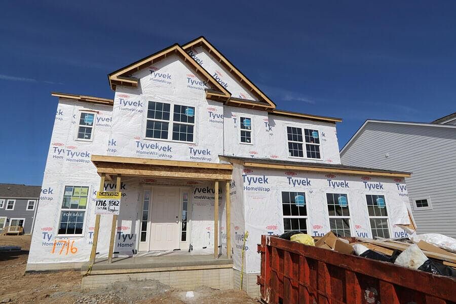 1st image of 8502 Foxglove Dr