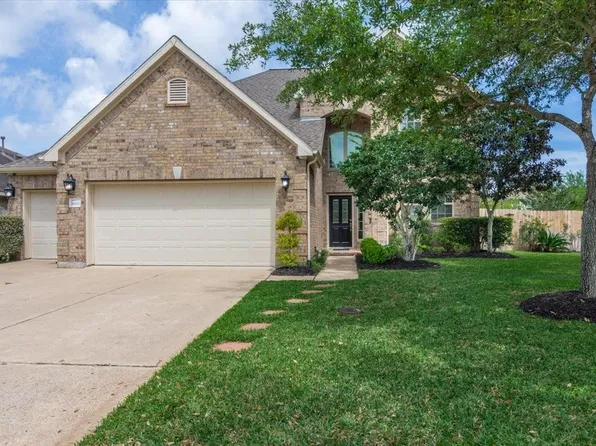 2980 Windy Briar Ln, League City, TX 77573