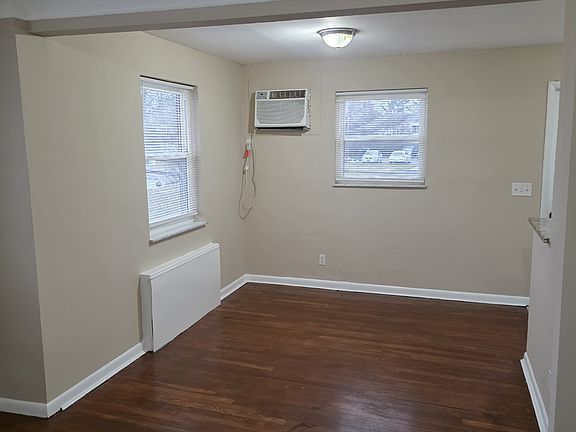 2nd image of 2568 Westwood Northern Blvd APT 3