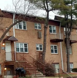 179 College Dr, Edison, NJ, 08837