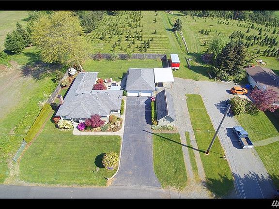 3rd image of 4121 101st St E