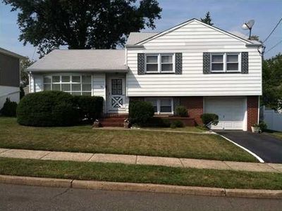 20 Iris Pl, Woodbridge, NJ, 07095
