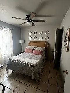 2665 El Indio Hwy — Photo 8