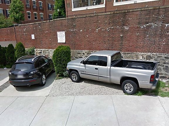 2nd image of 2600 Catharine St #1