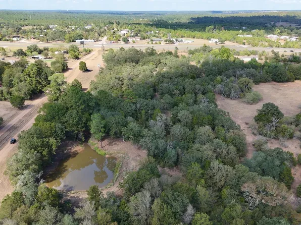 71 High Way, Moore, TX 78057