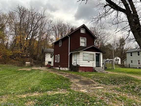 5th image of 1125 N Garland Ave