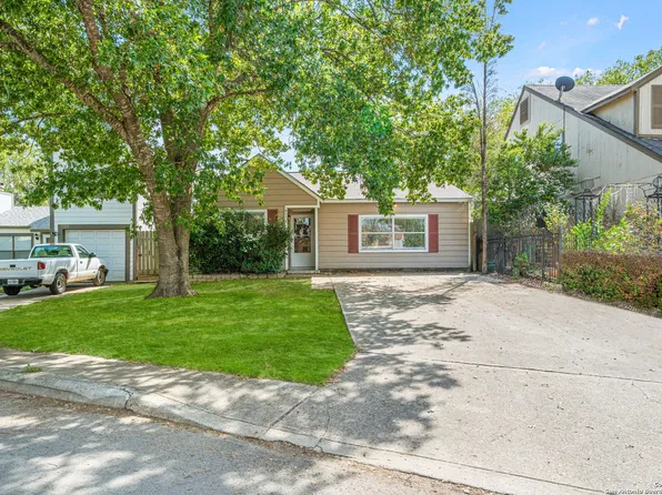 9774 Valley Crest, San Antonio, TX 78250