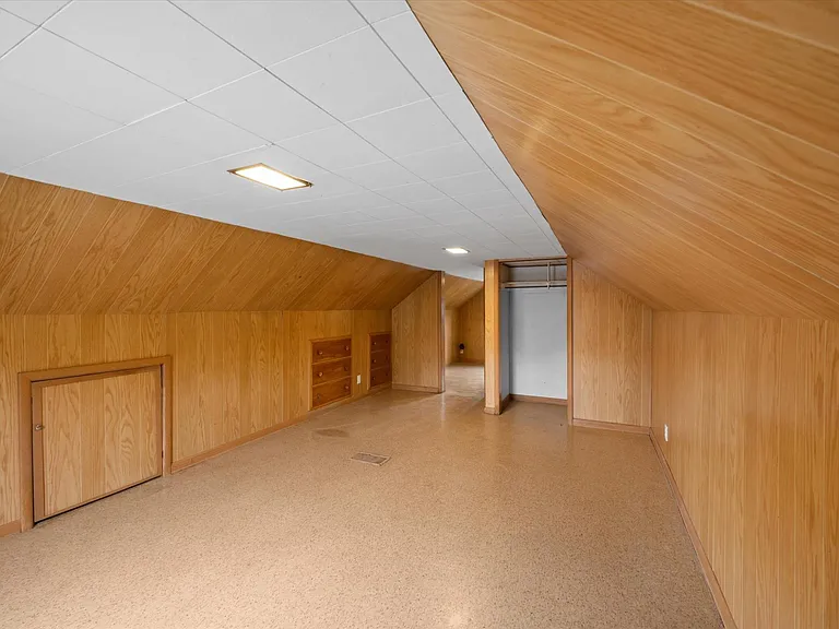 2607 Stanford Ave — Photo 11