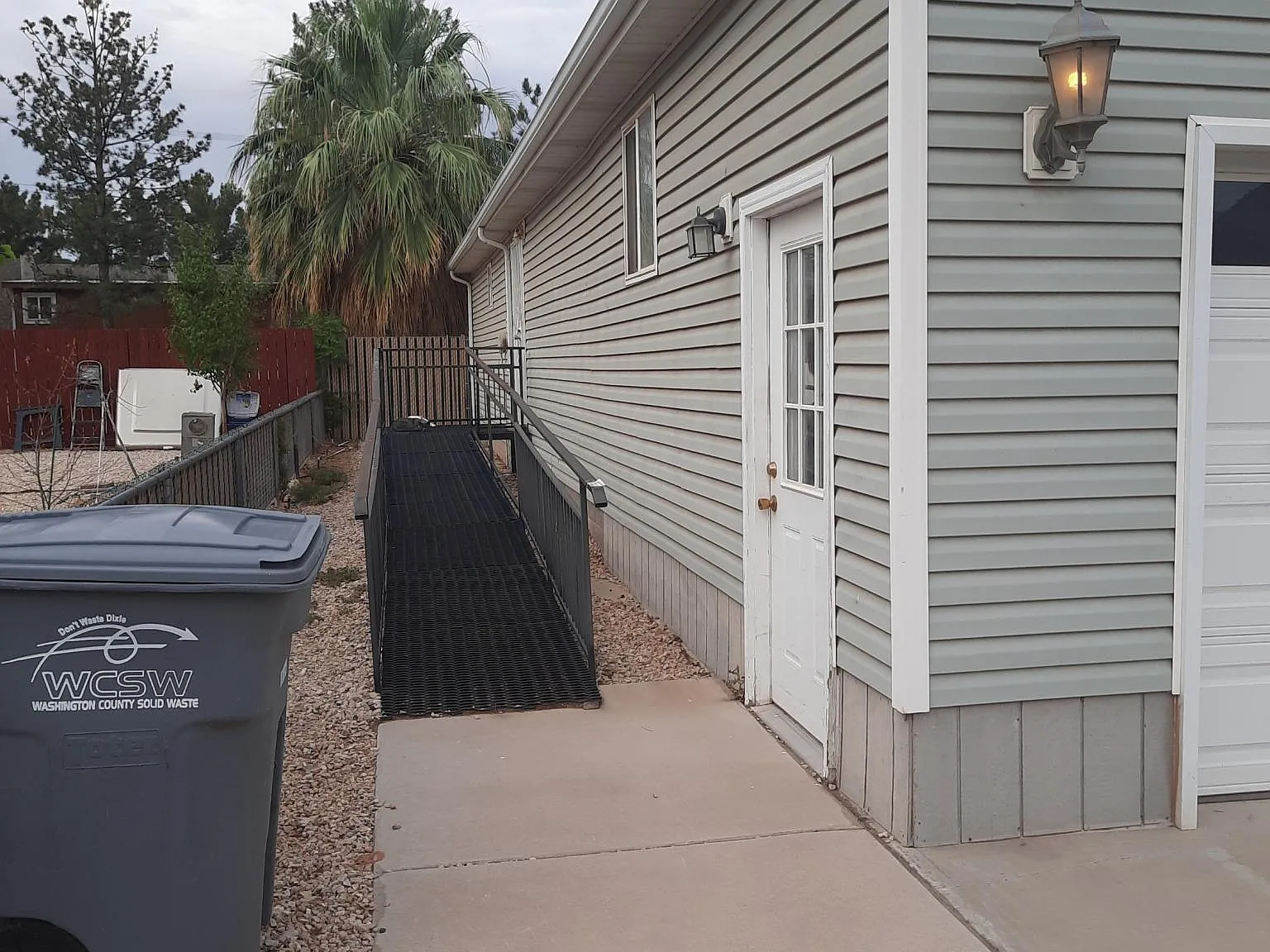 4400 W State St — Photo 2