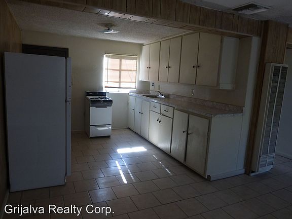 4th image of 6040 S Jeanette Blvd APT 09