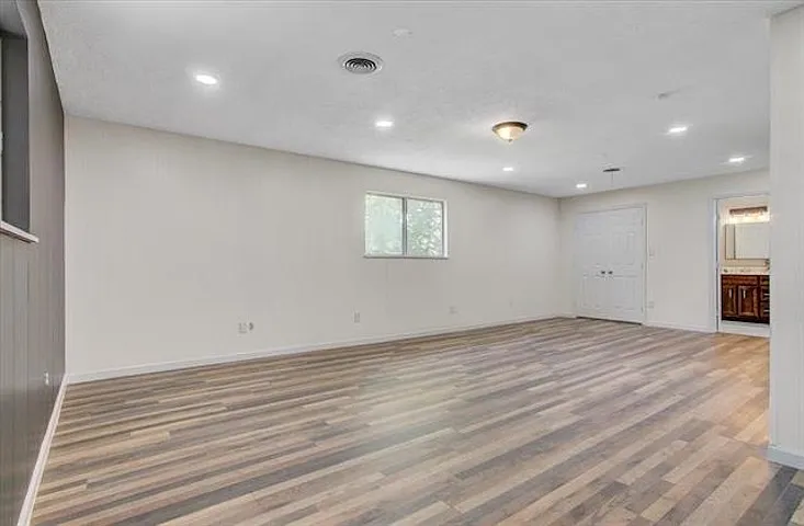 4327 McFarland Cir — Photo 15