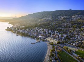1327 Bellevue Ave, West Vancouver, BC