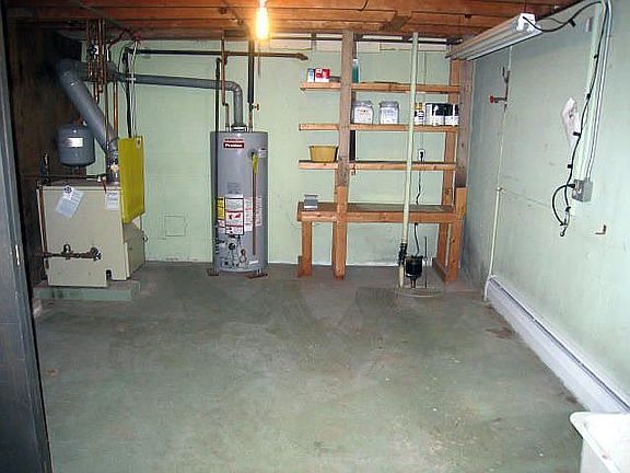 Workshop /Utility Room