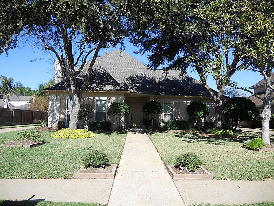 1st image of 1003 Horseshoe Dr