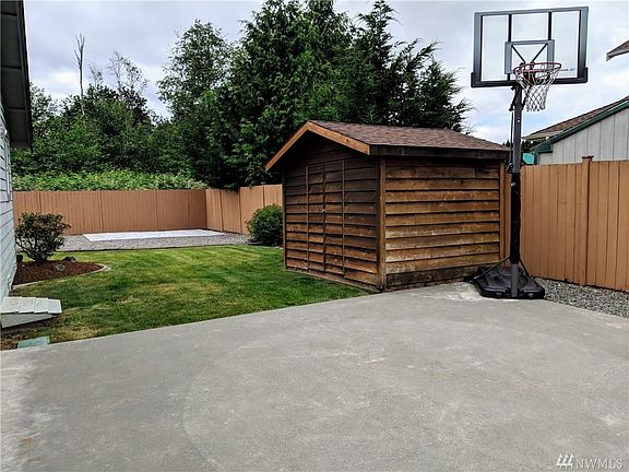 4th image of 16810 Gailee Dr