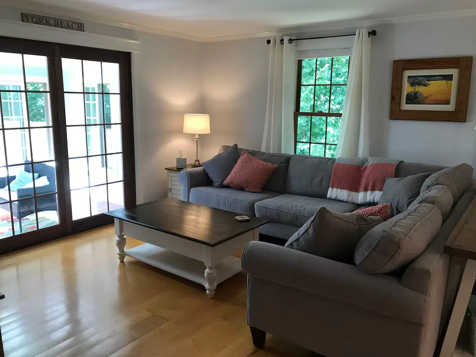 3 bed, 2469 sqft, $2,845 — Photo 2